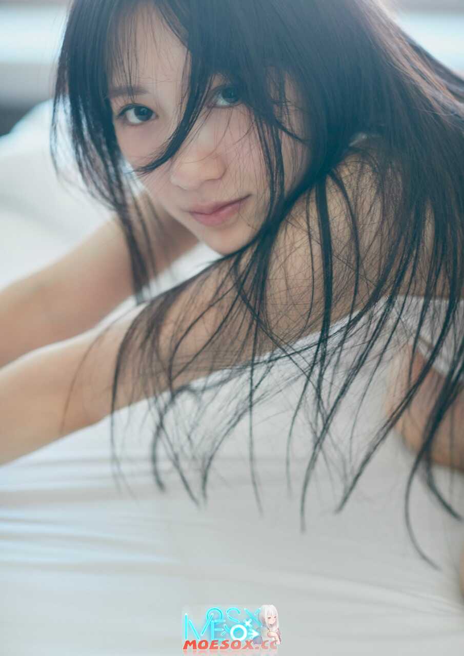 【デジタル限定】横野すみれ写真集｢続・No One｣  [165P164M] [百度云/K盘]