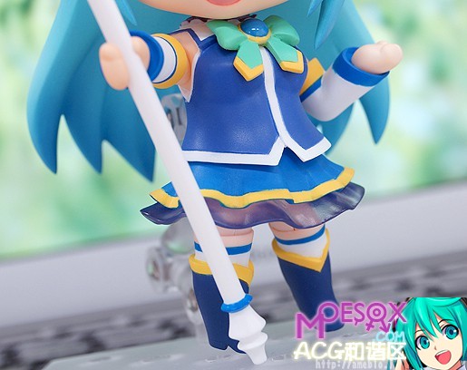 萌出血的智障女神 阿库娅粘土手办