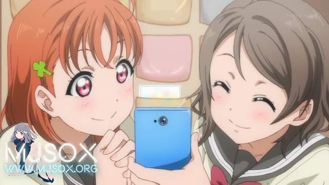 夏普惊现渡边曜同款手机 粉丝砸钱不手软