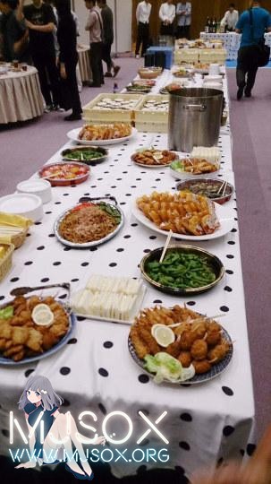 美食和萌妹：日本军港举办舰娘同人展